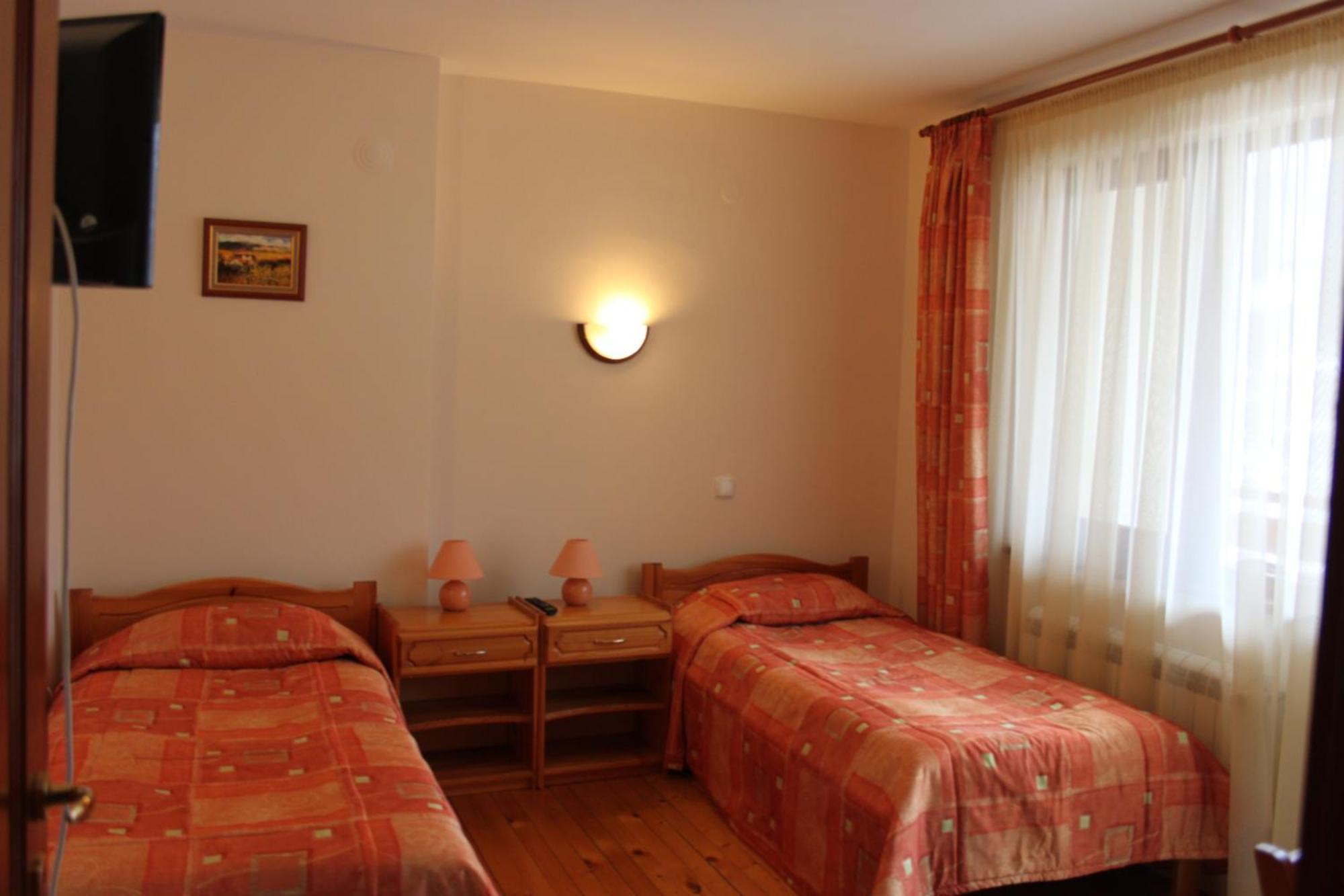 Kris Guest House Devin Szoba fotó